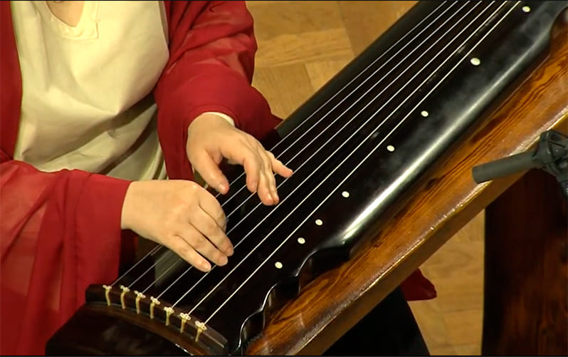 Гуцинь: музыкальный инструмент, связывающий прошлое с настоящим
